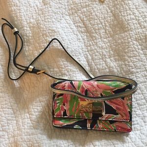 Lilly Pultizer clutch with shoulder strap